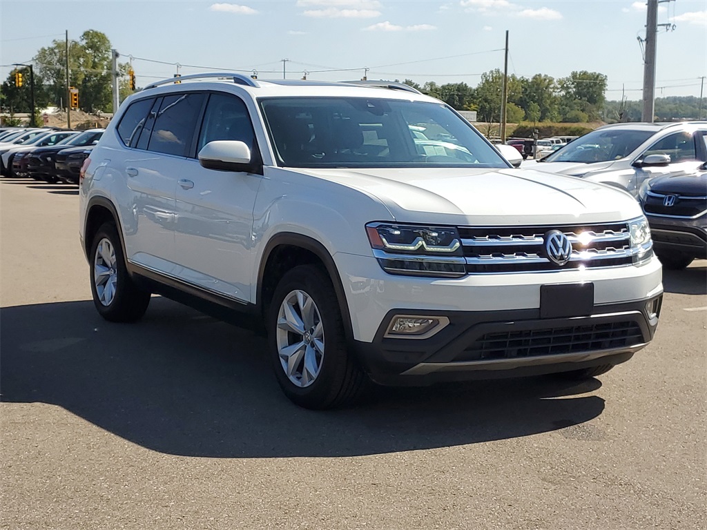 2018 Volkswagen Atlas SEL photo 4