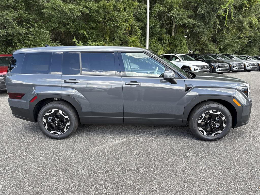 2026 Hyundai Santa Fe SE photo 2