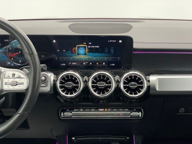 2025 Mercedes Benz GLB 250 photo 4