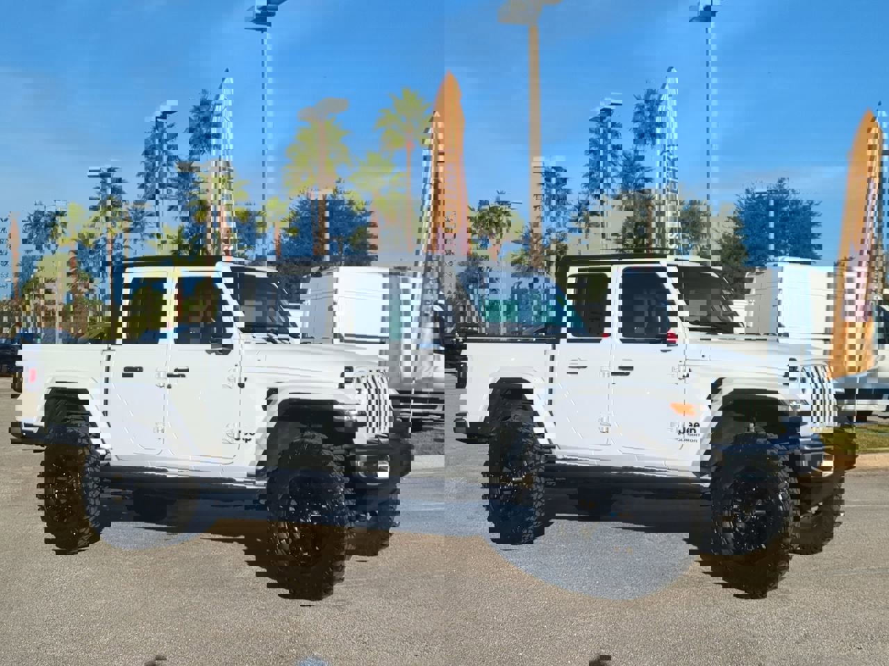 2022 Jeep Gladiator Sport S photo 2