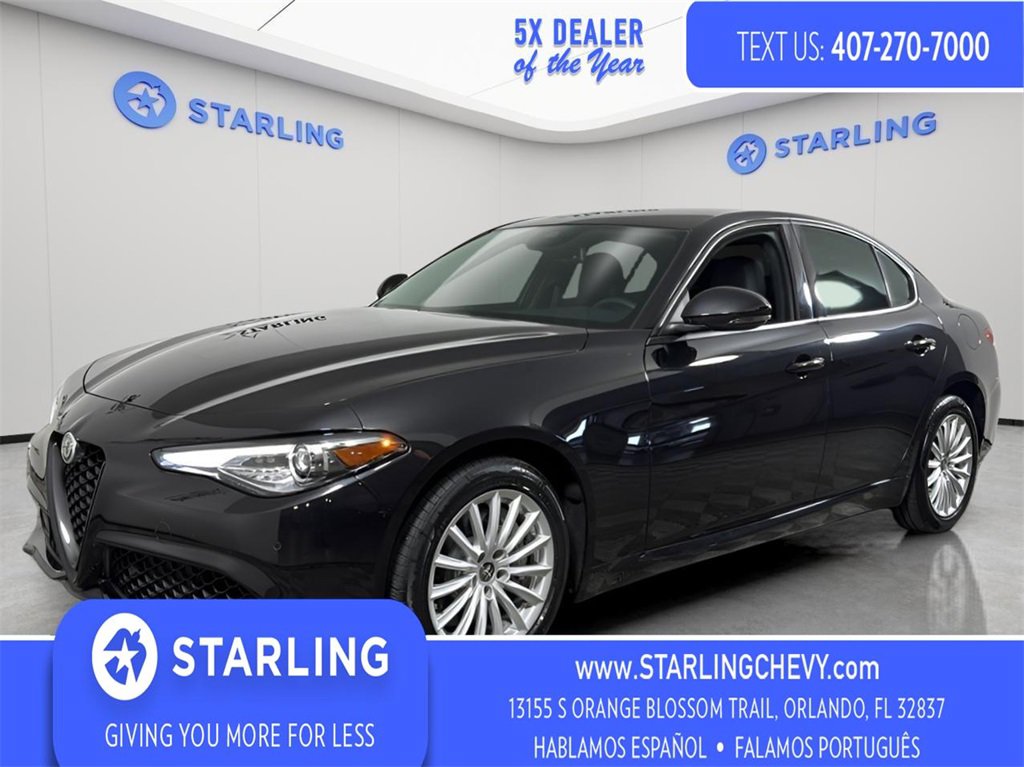 2022 Alfa Romeo Giulia Base