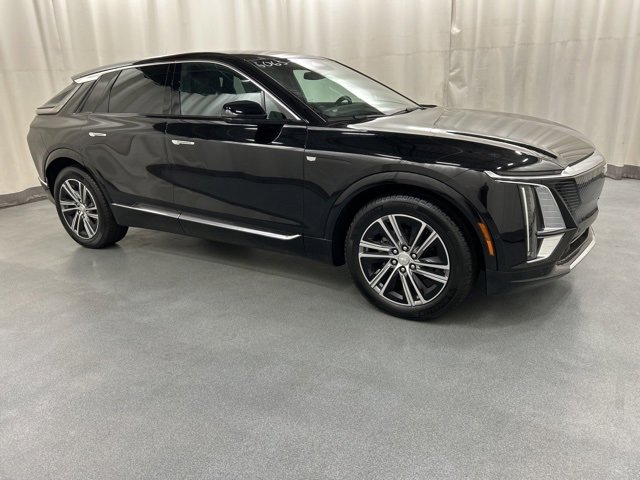 2025 Cadillac LYRIQ Luxury 1's photo