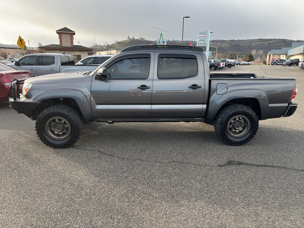 2015 Toyota Tacoma Base