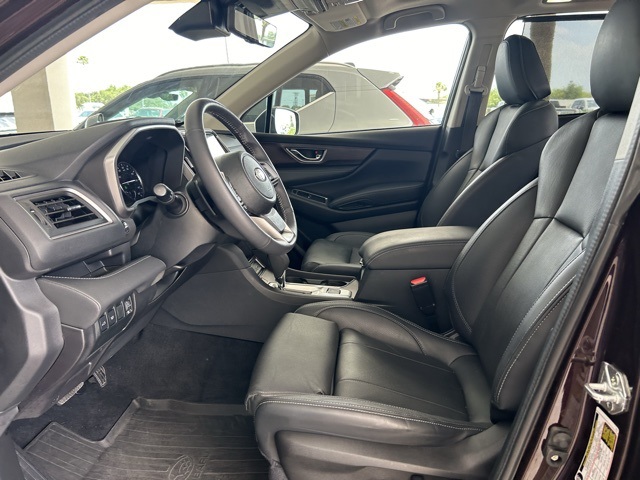2023 Subaru Ascent Touring photo 26