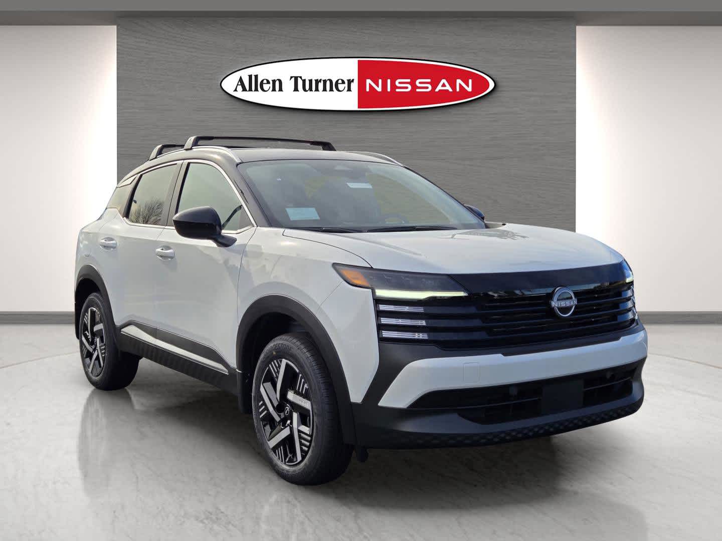 2026 Nissan KICKS SV's photo