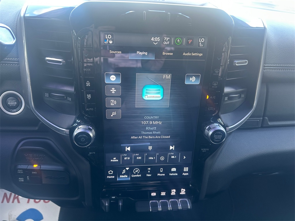 2022 Ram 3500 Laramie photo 15