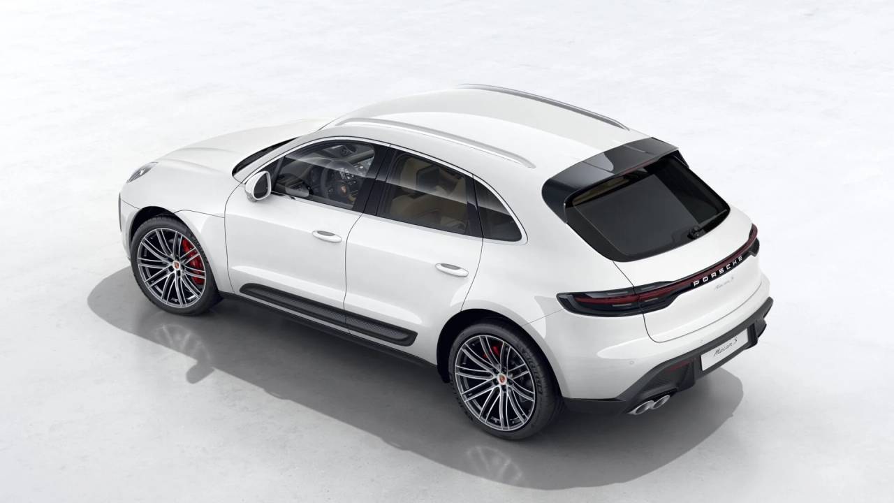 2026 Porsche Macan S photo 4
