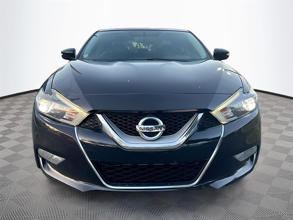 Used 2016 Nissan Maxima SL with VIN 1N4AA6AP3GC437909 for sale in West Park, FL