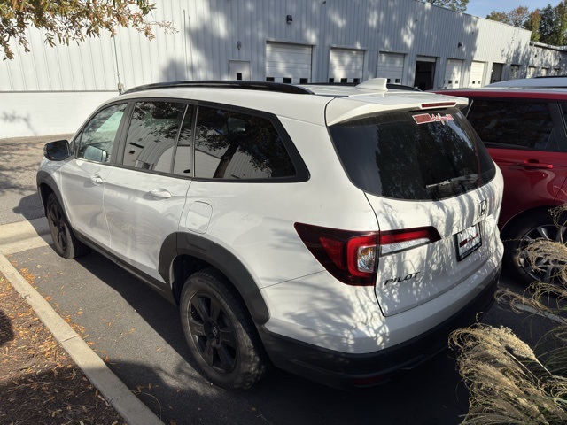 2022 Honda Pilot TrailSport photo 4