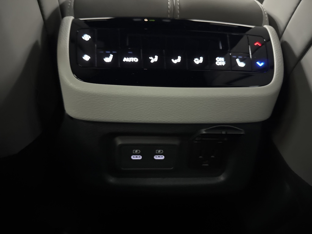 2026 Infiniti QX60 Autograph AWD photo 32
