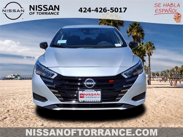 2025 Nissan Versa SR photo 2