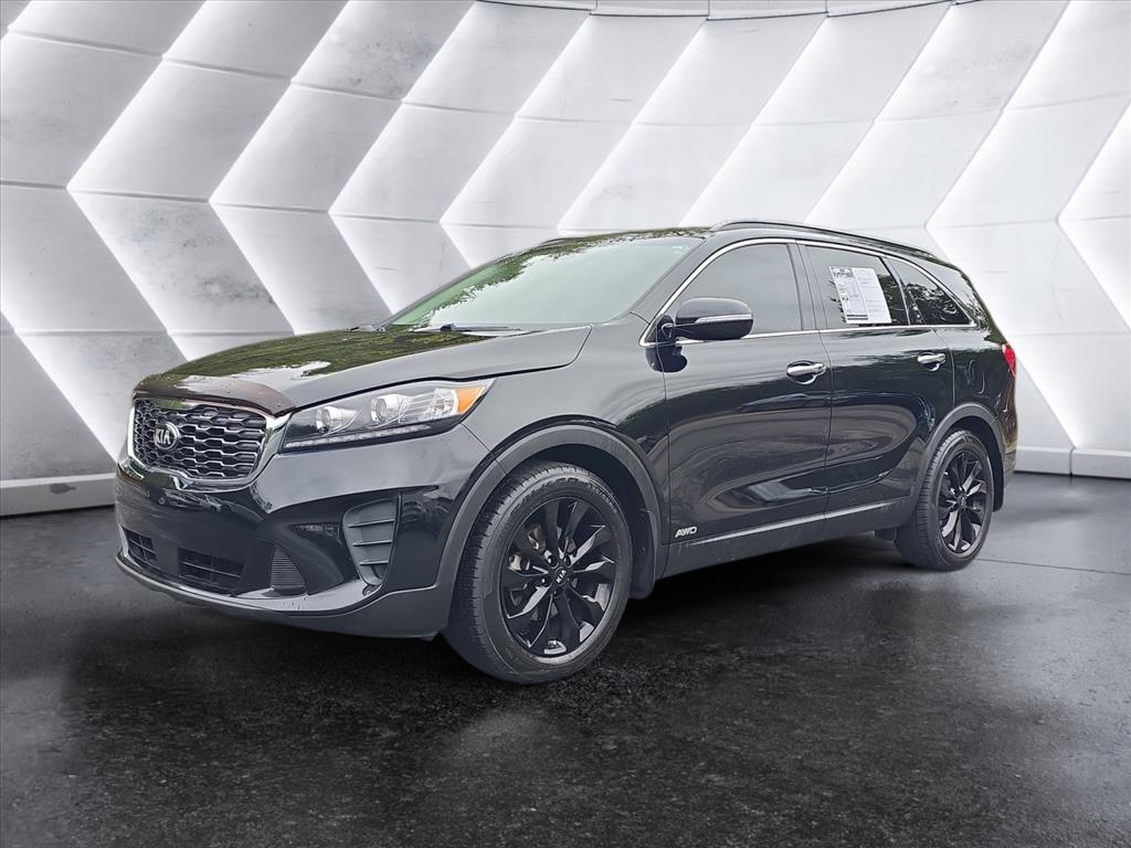 2020 Kia Sorento S's photo