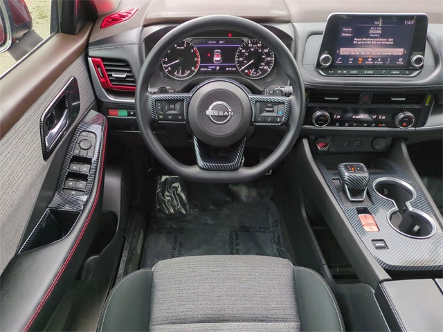 2023 Nissan Rogue SV photo 14