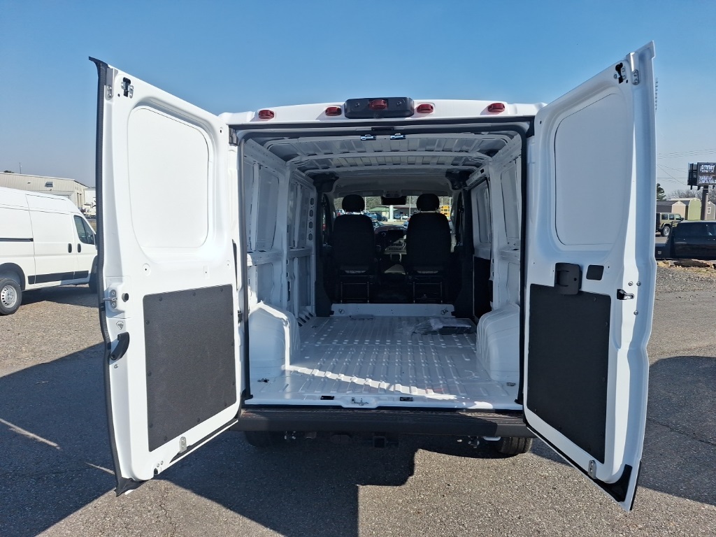 2025 Ram ProMaster 1500 photo 9