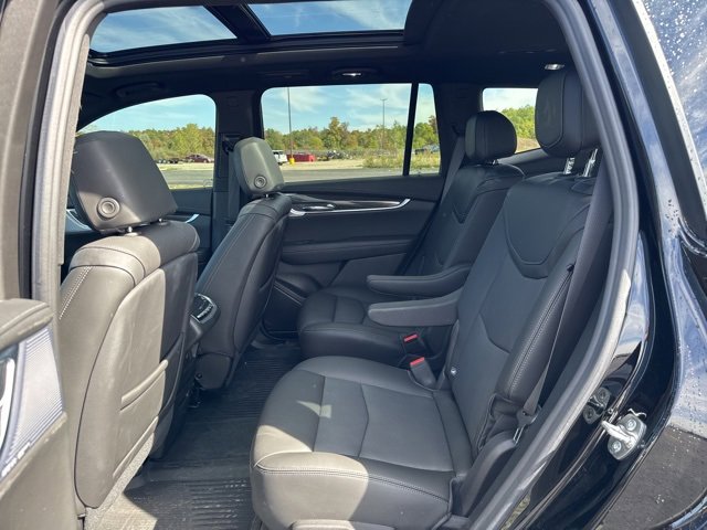 2025 Cadillac XT6 Sport photo 7