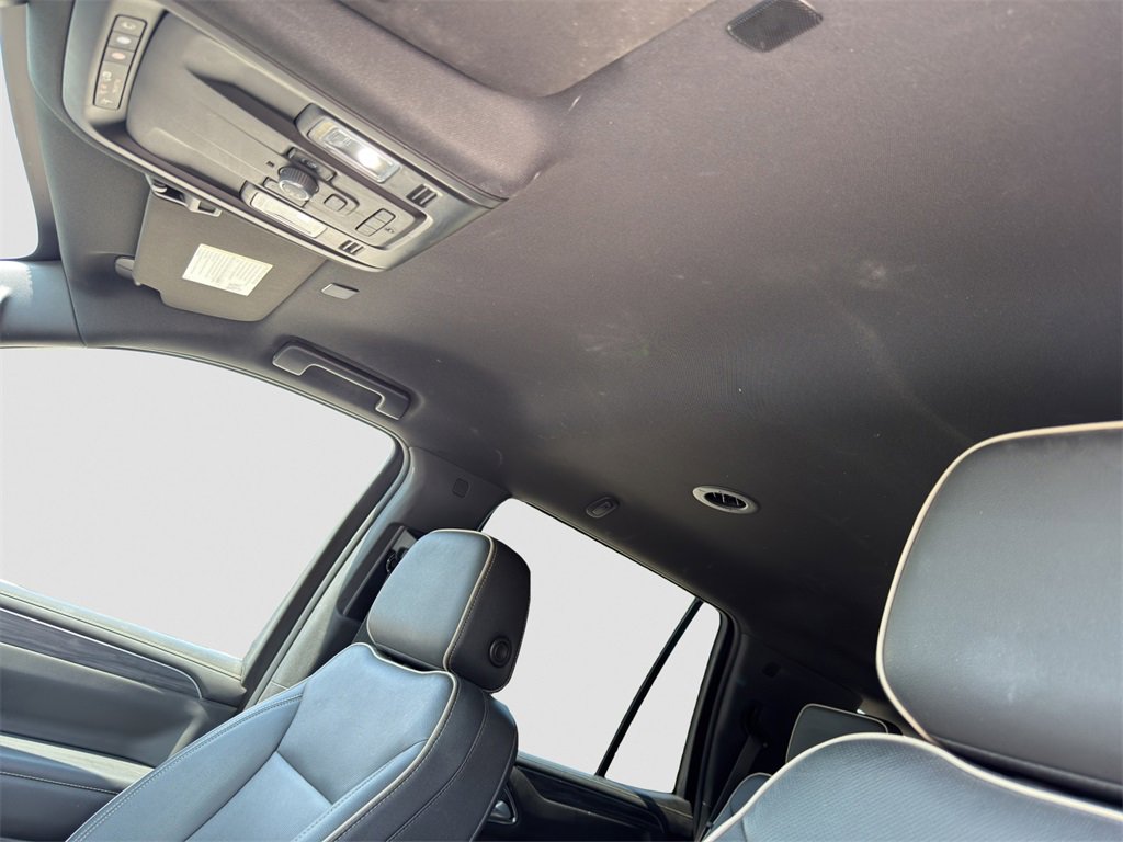 2022 Gmc Yukon SLT photo 4