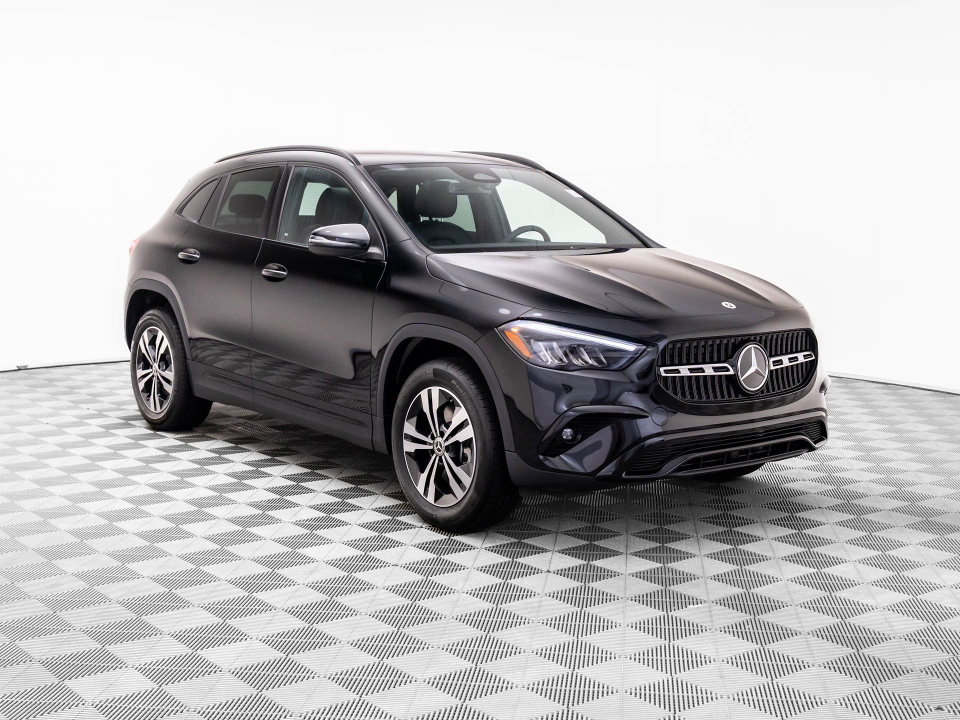 2026 Mercedes Benz GLA 250 4MATIC photo 5