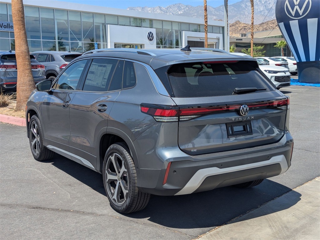 2025 Volkswagen Tiguan SE photo 4