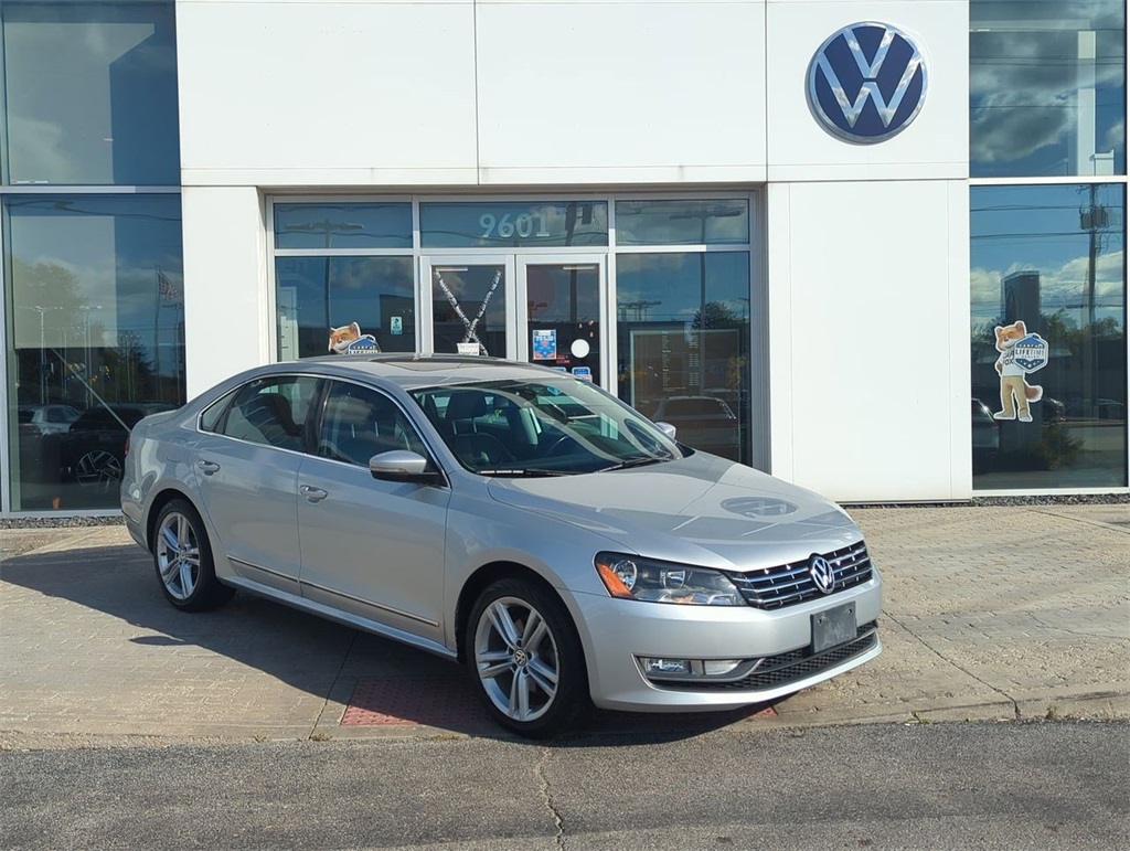 Used 2014 Volkswagen Passat SEL Premium with VIN 1VWCT7A3XEC042300 for sale in Highland, IN