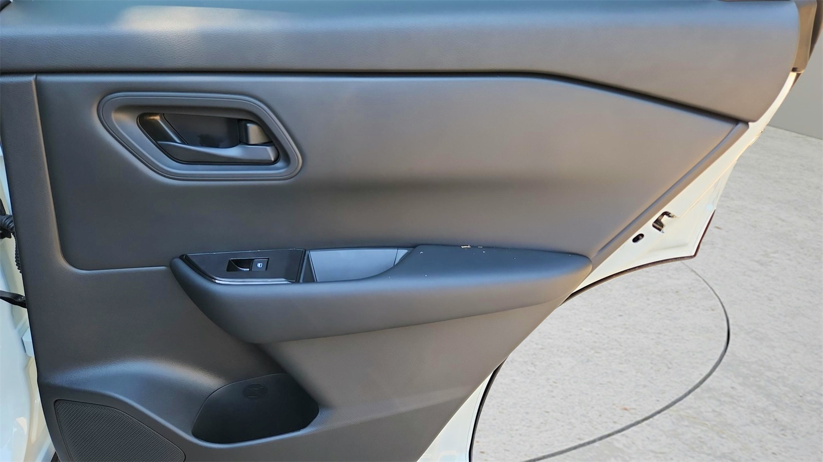 2025 Nissan Rogue S photo 22