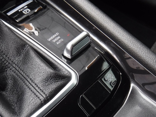 2023 Jeep Compass Sport photo 21