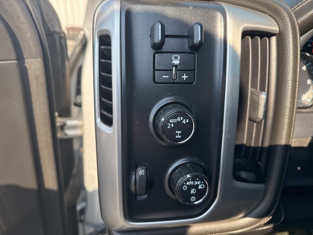 2017 Gmc Sierra 1500 SLT photo 17