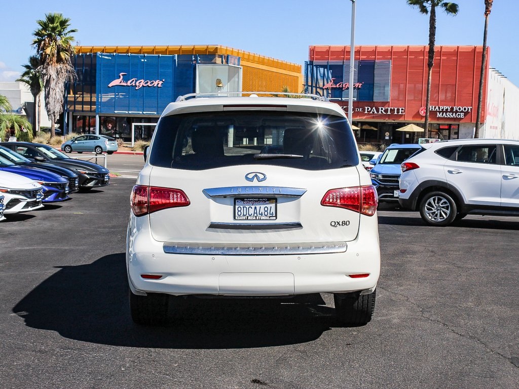 2017 Infiniti QX80 Base photo 9