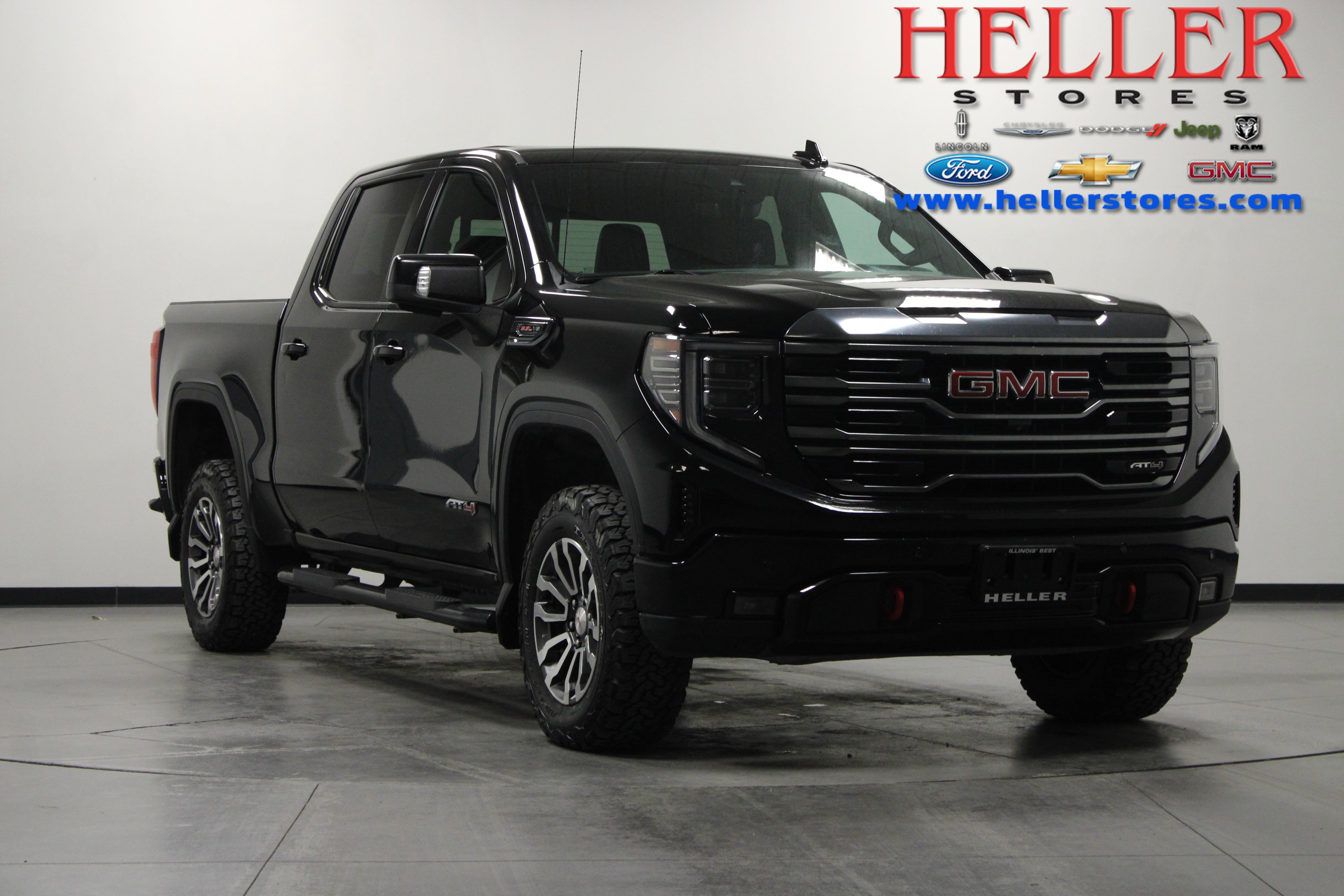 2023 GMC Sierra 1500 AT4's photo