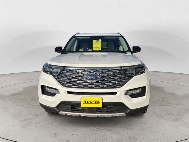 2021 Ford Explorer Platinum photo 3