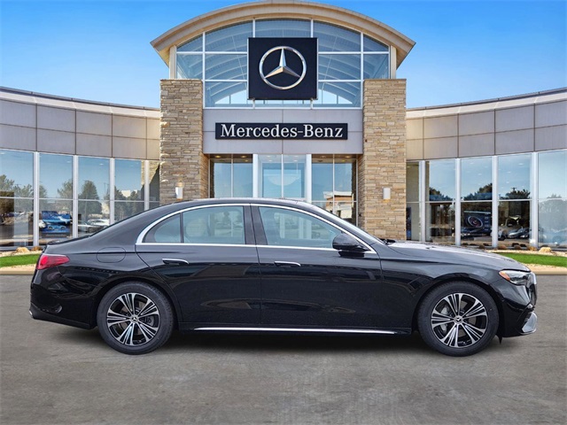 2026 Mercedes Benz E 350 4MATIC photo 4