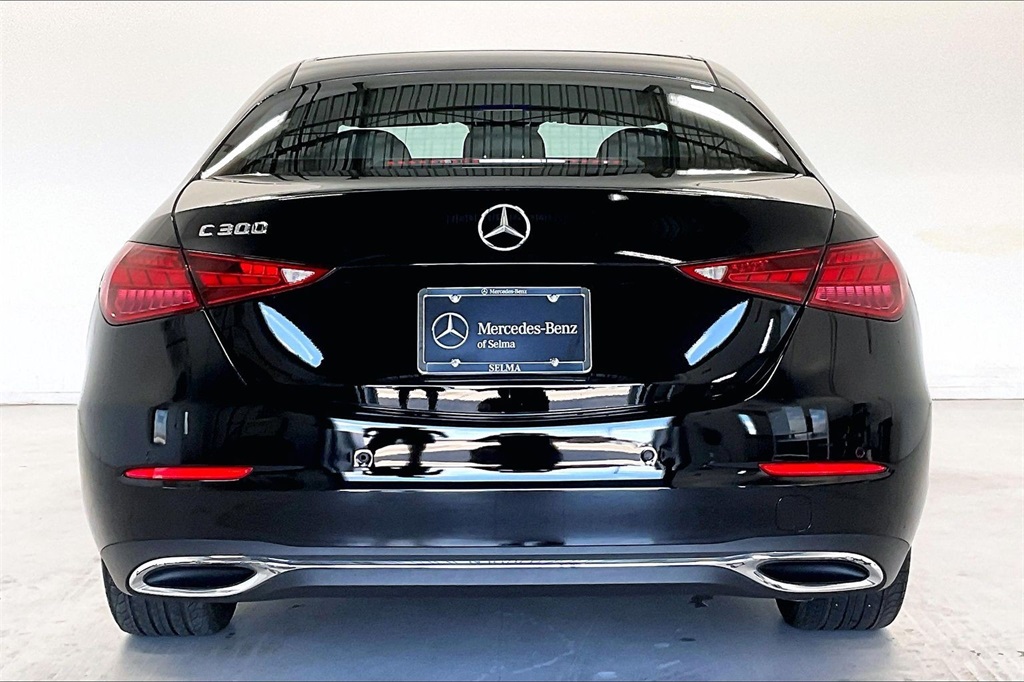 2025 Mercedes Benz C 300 photo 4