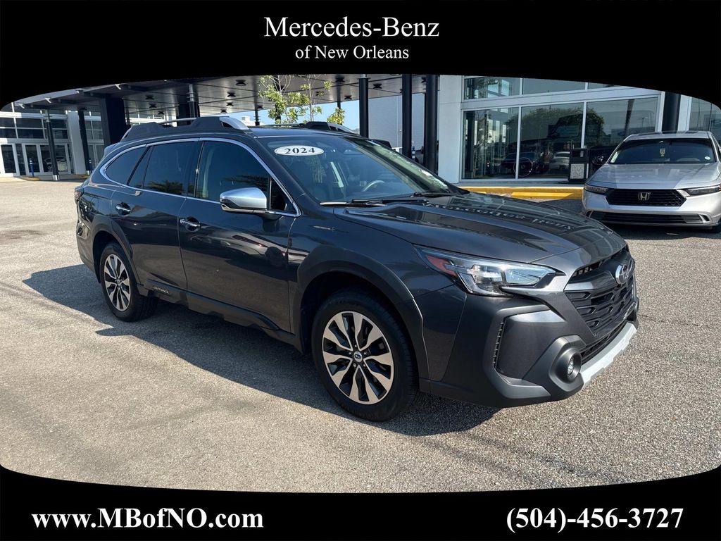 2024 Subaru Outback Touring's photo