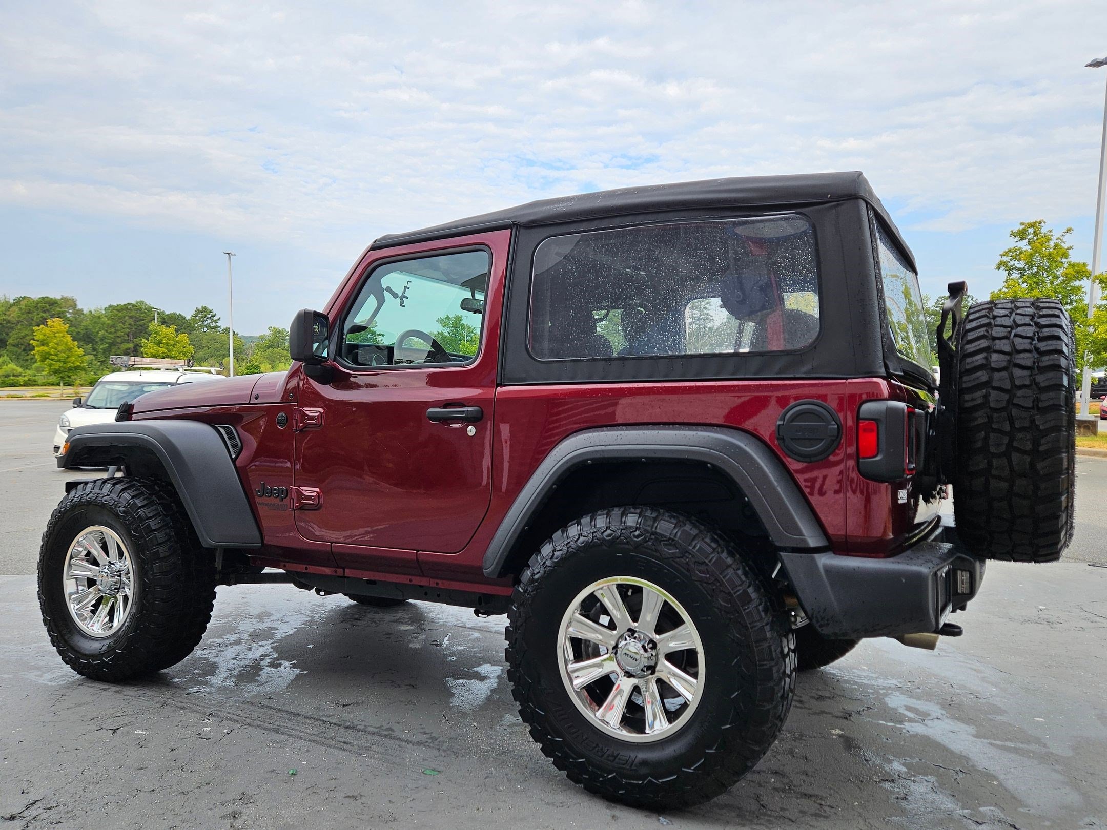 2021 Jeep Wrangler Sport photo 5