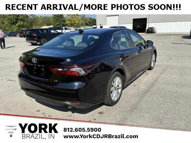2023 Toyota Camry LE photo 4