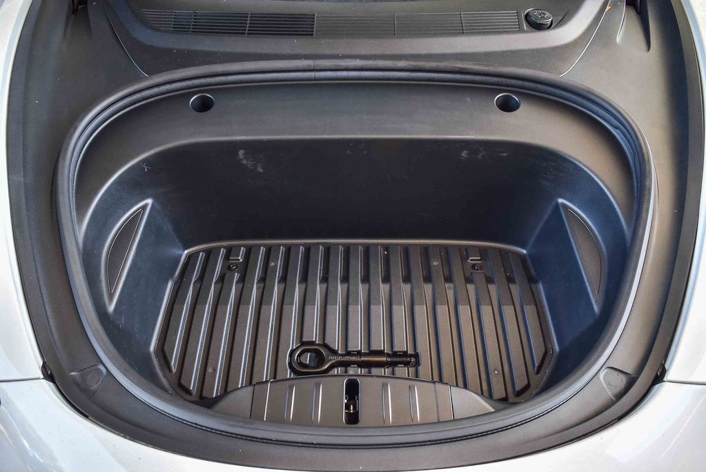 2021 Tesla Model 3 Long Range photo 18