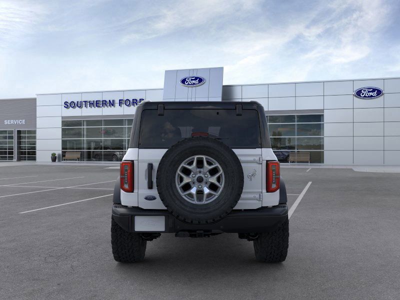 2025 Ford Bronco Badlands photo 5