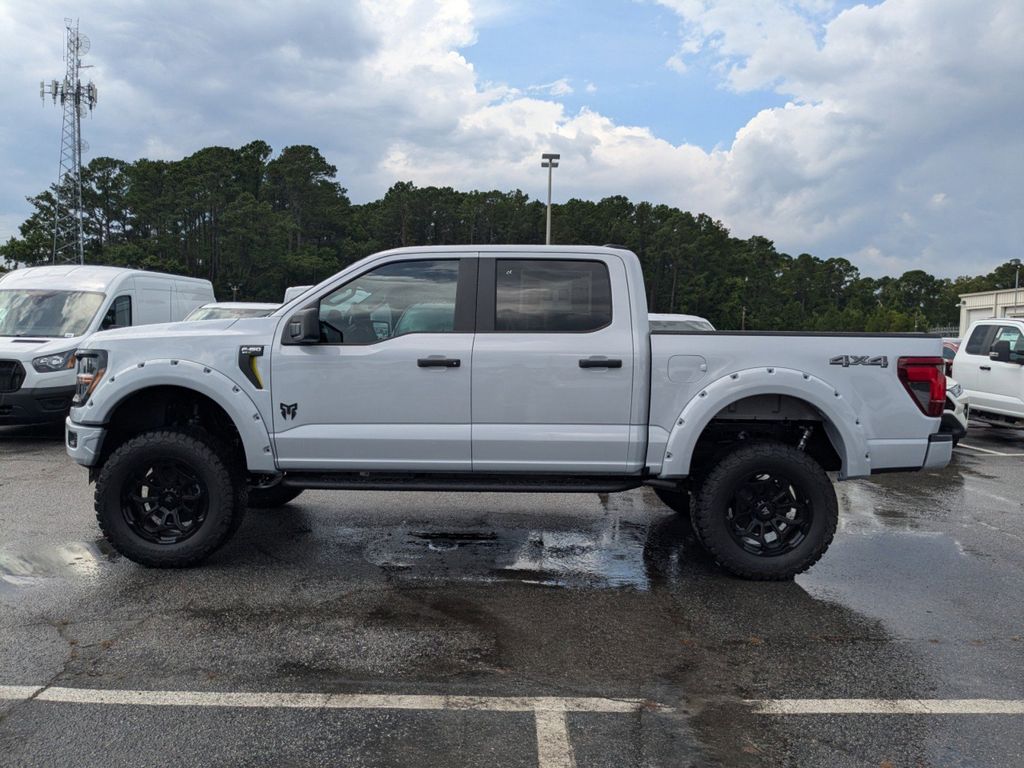 2025 Ford F-150 STX photo 6