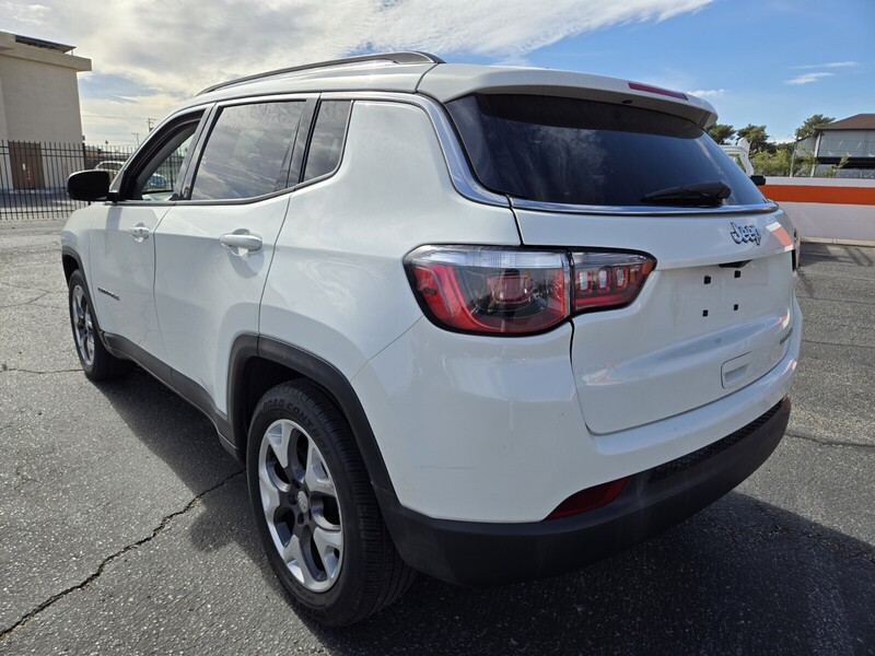 2020 Jeep Compass Limited photo 3