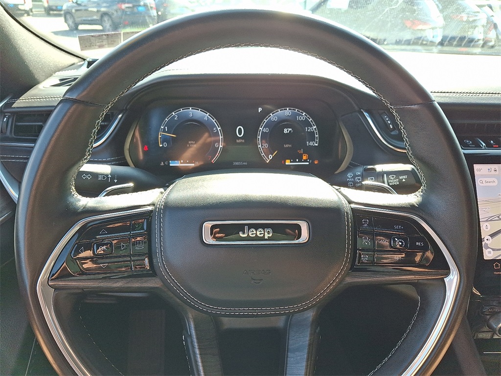 2022 Jeep Grand Cherokee Overland photo 18