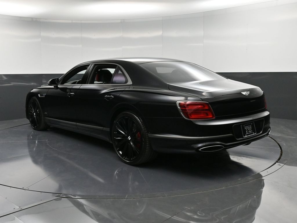 2024 Bentley Flying Spur Speed photo 2