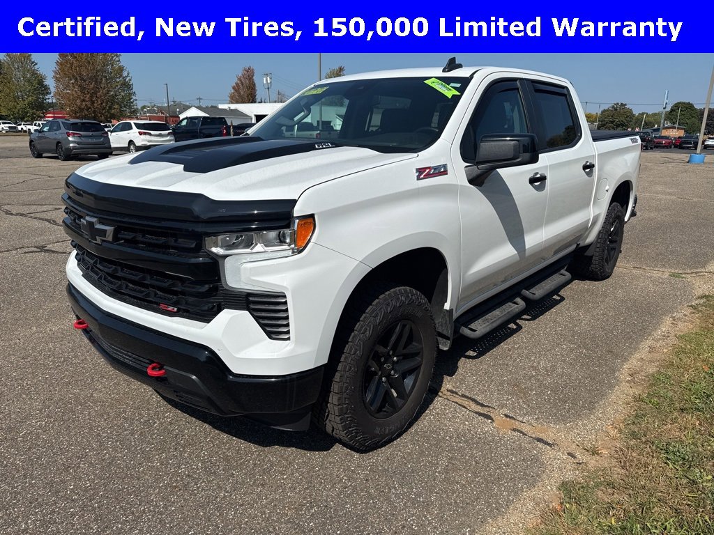 2023 Chevrolet Silverado 1500 LT Trail Boss photo 3