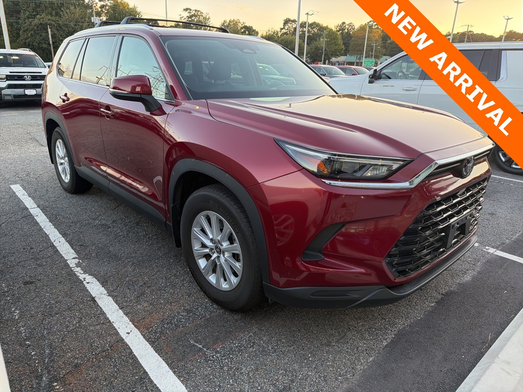 2024 Toyota Highlander Hybrid XLE photo 5