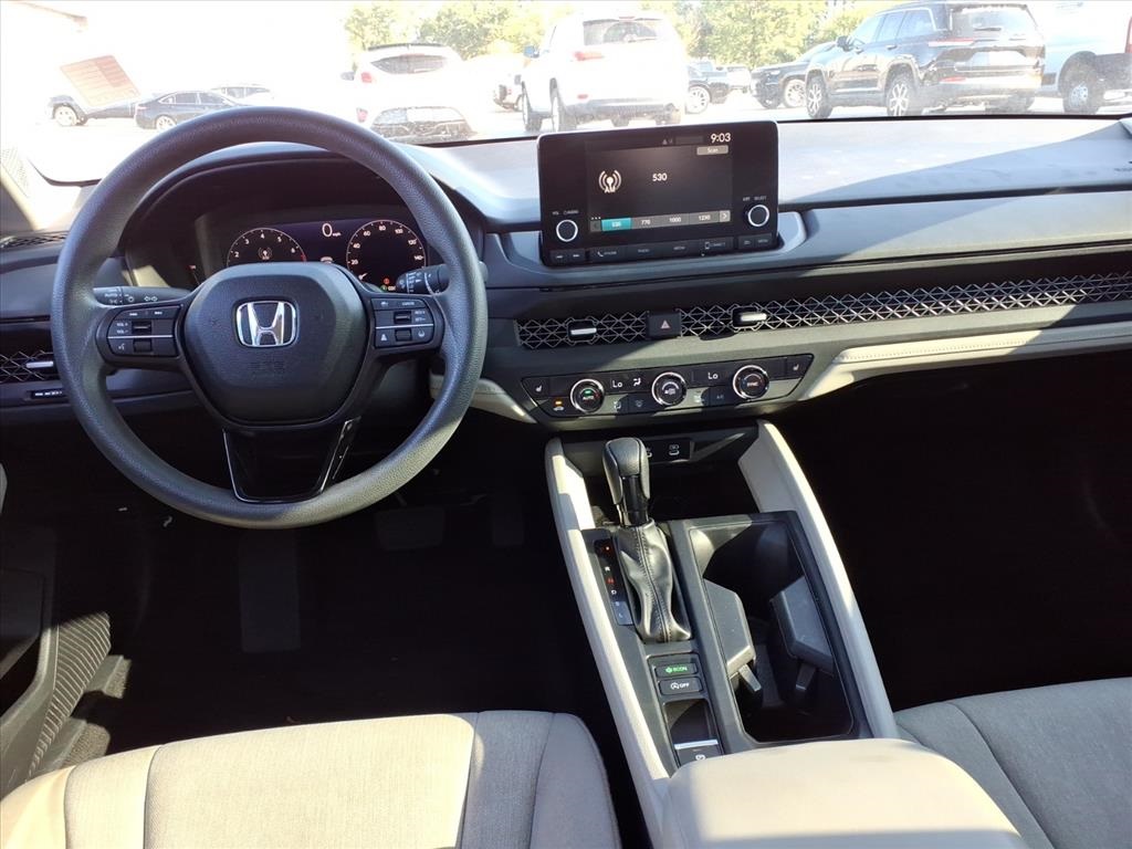 2023 Honda Accord EX photo 14