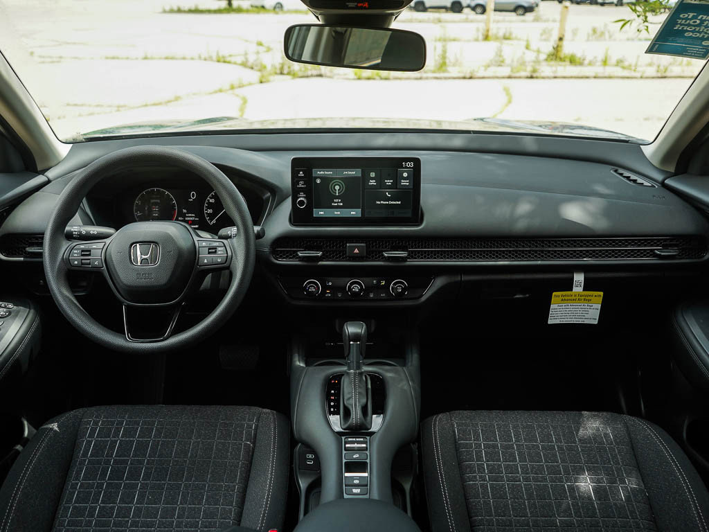 2026 Honda HR-V LX photo 12
