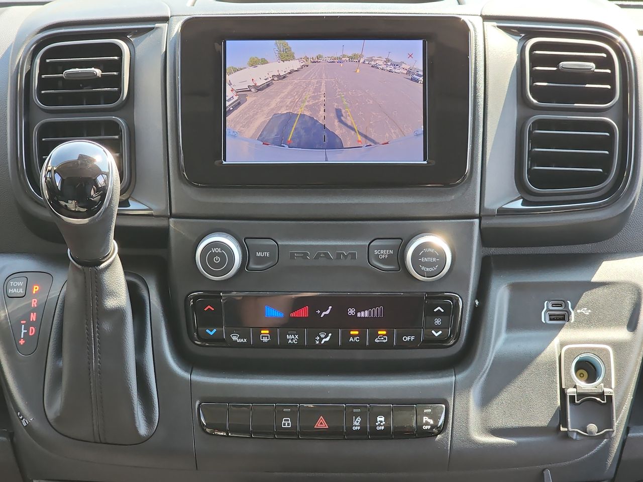 2026 Ram ProMaster 2500 photo 16