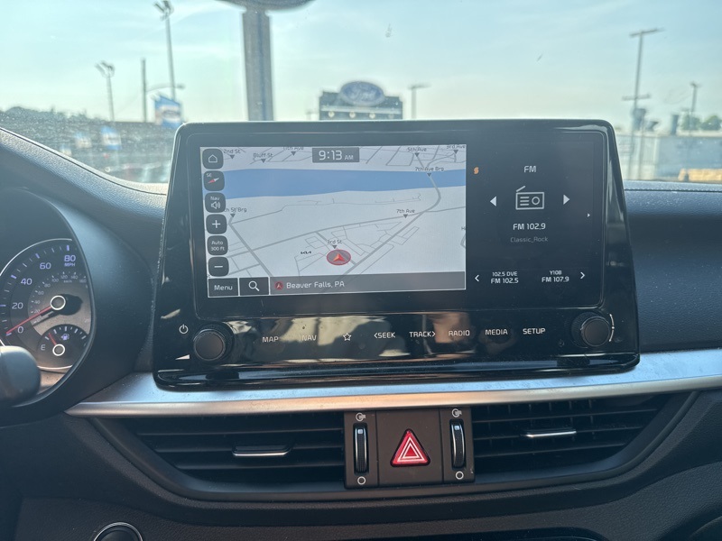 2023 Kia Forte GT-Line photo 14