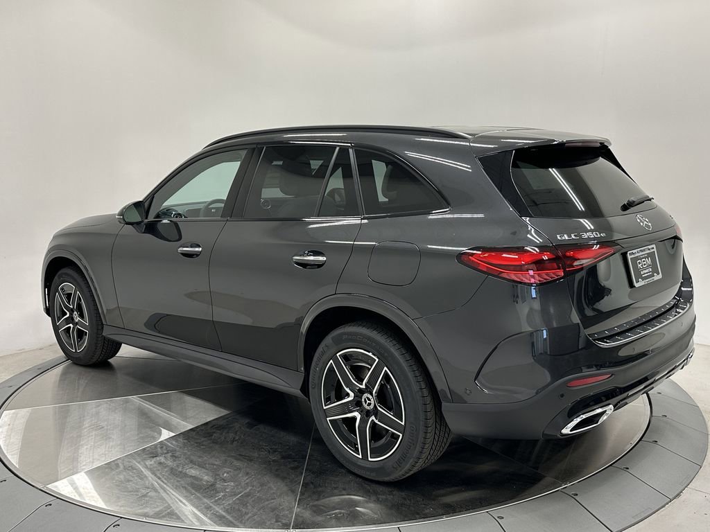 2026 Mercedes Benz GLC 350e 4MATIC photo 3