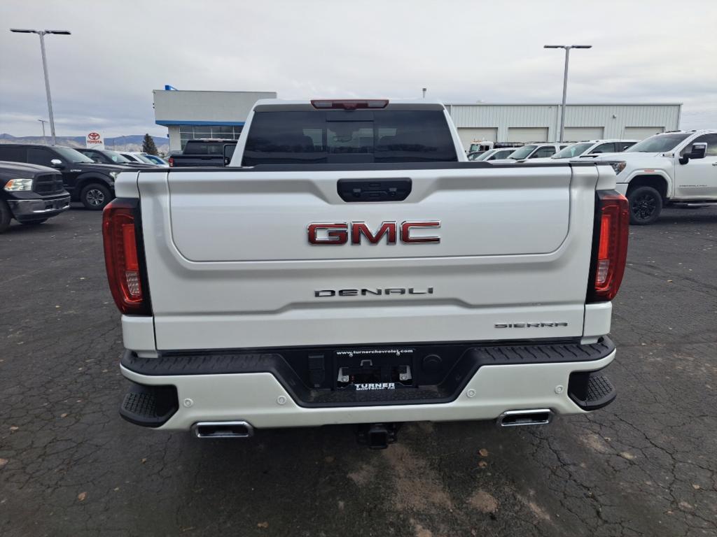 New 2024 GMC Sierra 1500 Denali Crew Cab in Montrose R10025 Turner