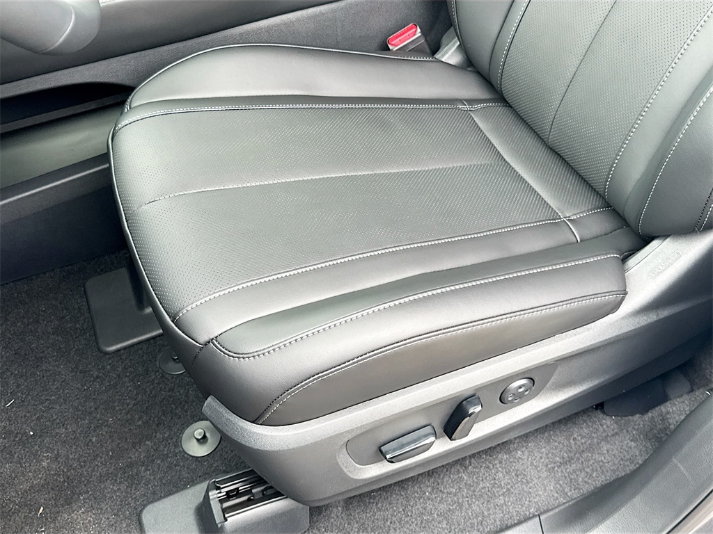 2026 Infiniti QX60 Luxe photo 19