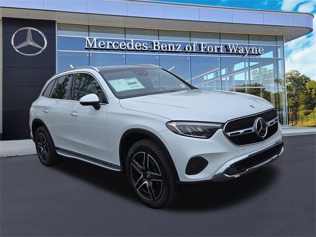 2026 Mercedes-Benz GLC Base's photo